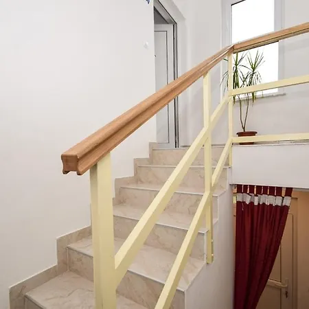 In With Balcony, Air Conditioning, Wifi, Washing Machine 685-1 Appartamento *